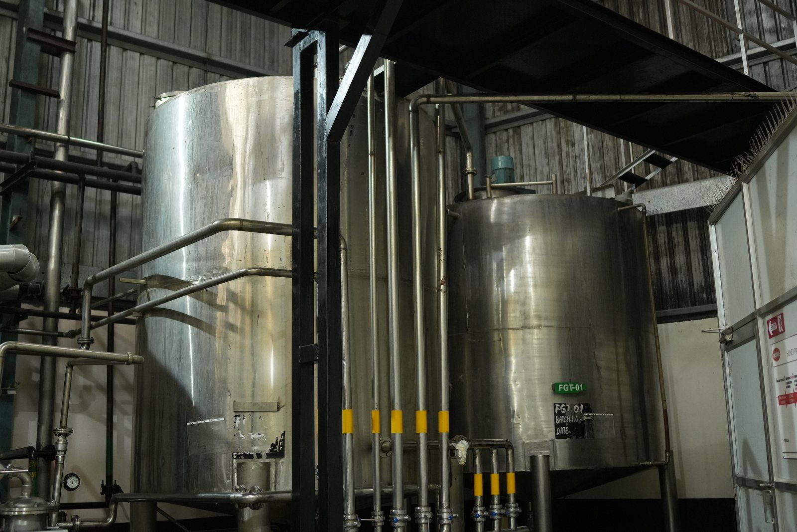 Alpixo honey processing unit image 7